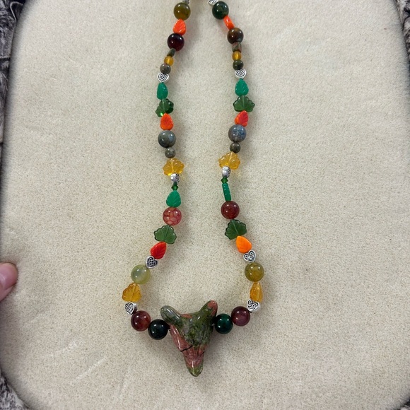 Handmade Wolf necklace - Picture 3 of 5